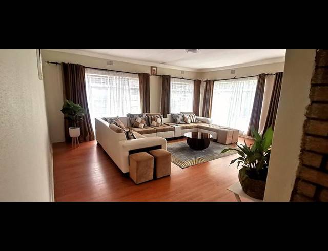 3 BEDROOM PROPERTY TO RENT IN GLEN MARAIS